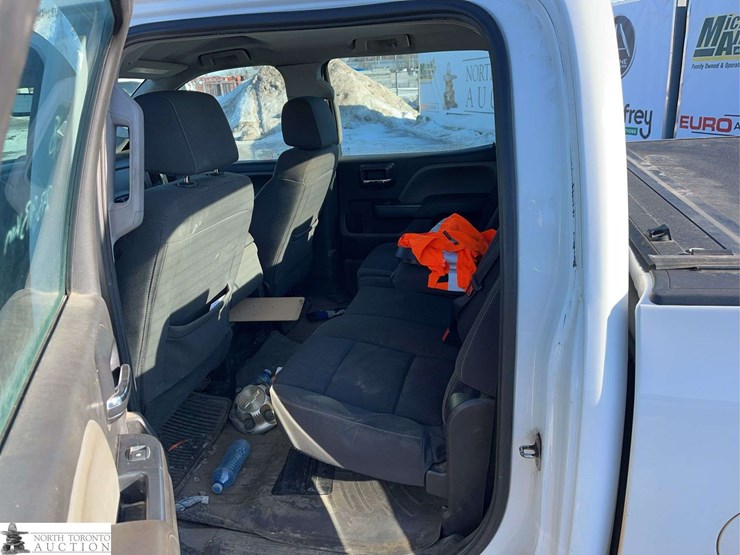 2018-chevrolet-silverado-1500-image-20