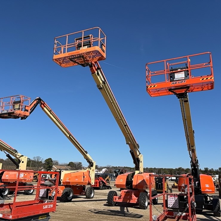 JLG 800S