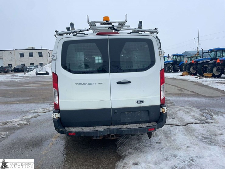 2016-ford-transit-image-4