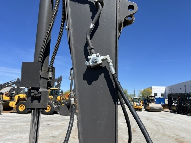 2024-volvo-ecr88d-image-18