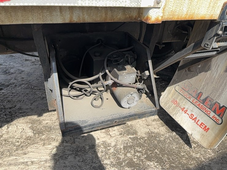 2016-international-durastar-4300-image-8