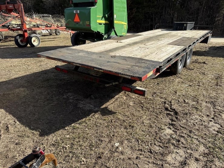 2012-pj-tilt-bed-trailer-image-6