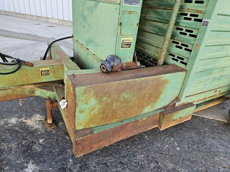 john-deere-100-image-14