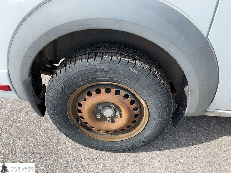 2012-ford-transit-connect-image-25