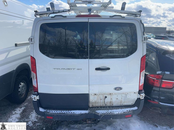 2016-ford-transit-image-3