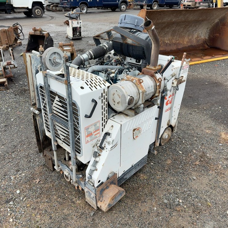 CORE CUT CC6500 WALK BEHIND ROAD SAW