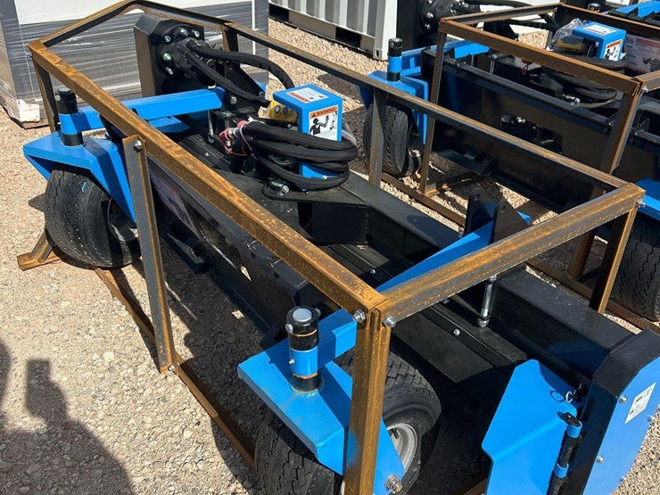 raytree-rmsc78-78in-skid-steer-hydraulic-angle-soil-conditioner-image-4