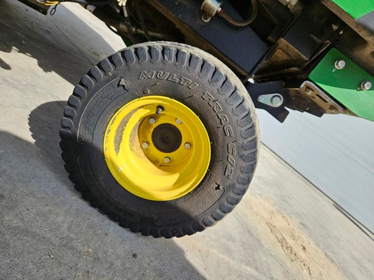 john-deere-1600-turbo-image-33