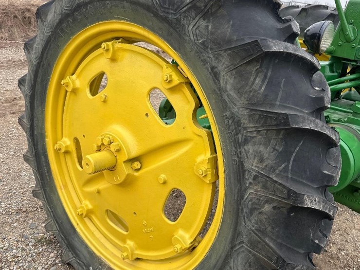 john-deere-50-image-7