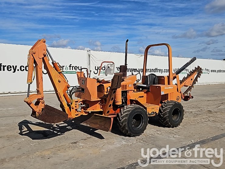 ditch-witch-3210-image-1