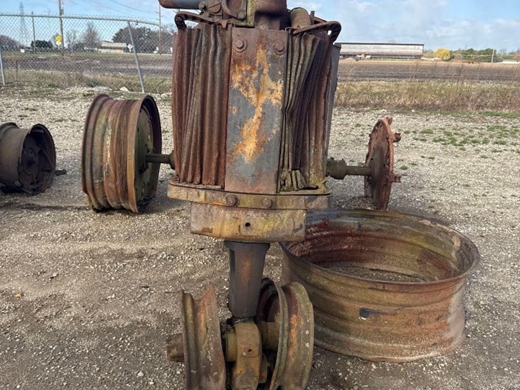 john-deere-720-image-6