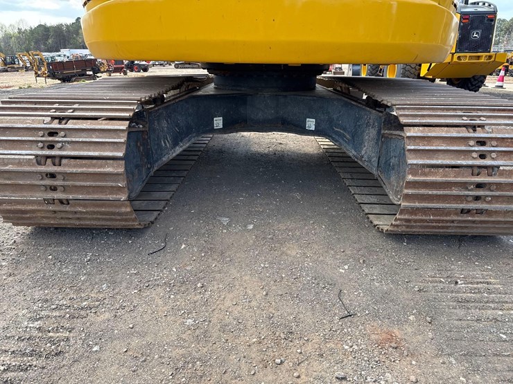 2022-komatsu-pc138us-image-5