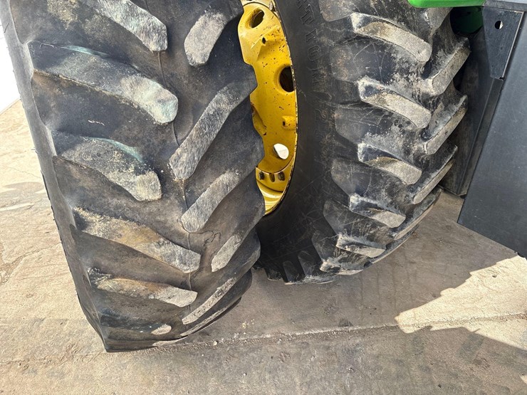 1997-john-deere-7810-image-21