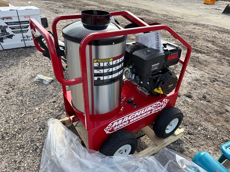 new-easy-kleen-magnum-gold-pressure-washer-image-4