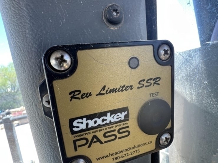 2013-caterpillar-740b-image-61