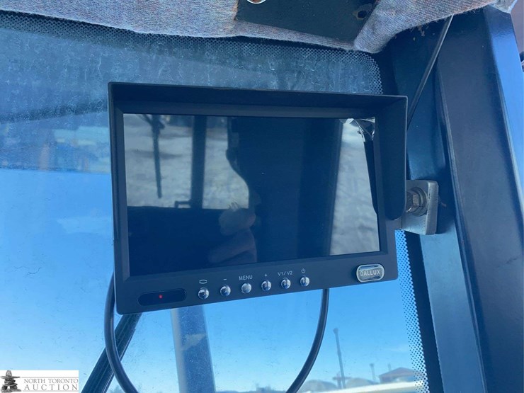 2013-new-holland-tv6070-image-25