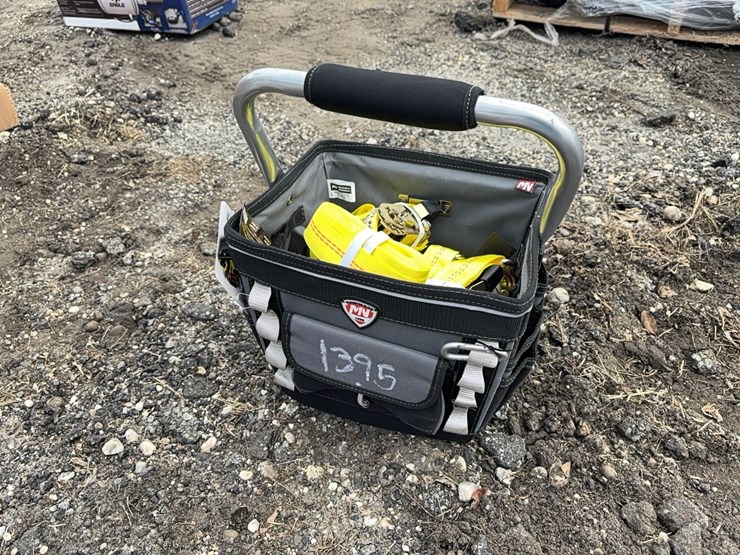 new-1-1/2"-x-15'-tuff-tow-ratchet-straps-(-8-pcs)-w/-12"-professional-tool-bag-new-support-equipment-image-1