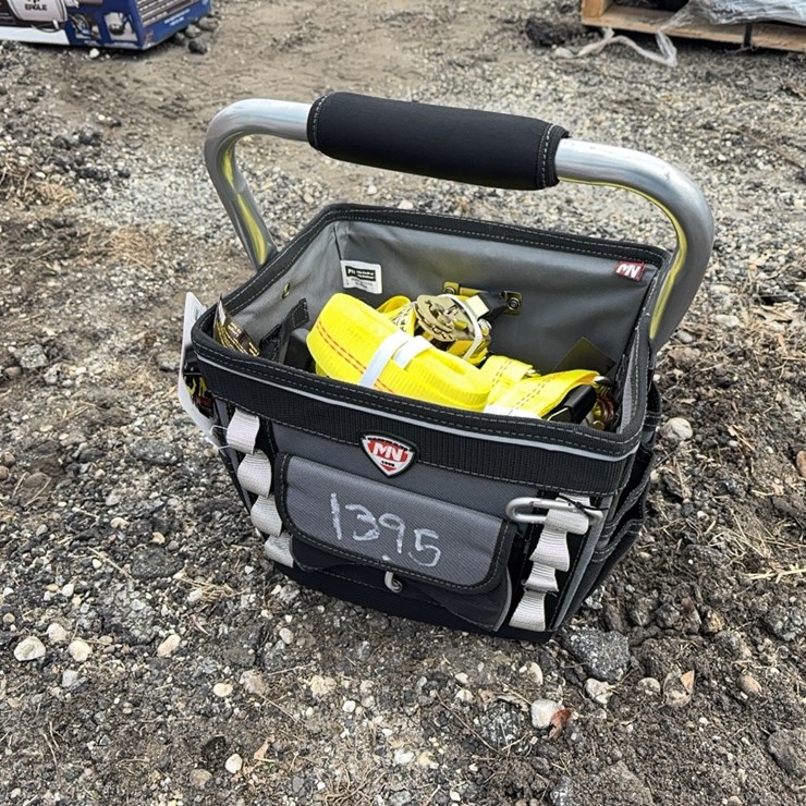 NEW 1 1/2" X 15' TUFF TOW RATCHET STRAPS ( 8 PCS) W/ 12" PROFESSIONAL TOOL BAG NEW SUPPORT EQUIPMENT