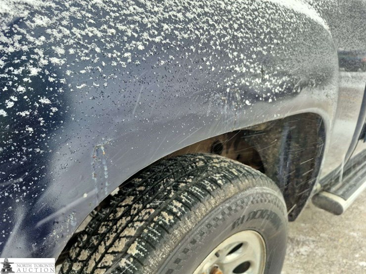 2011-gmc-sierra-1500-image-26