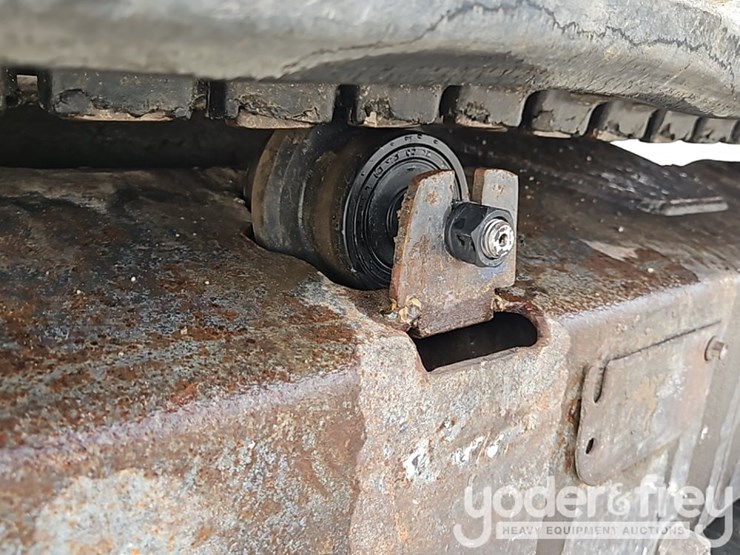 2005-bobcat-341-image-24