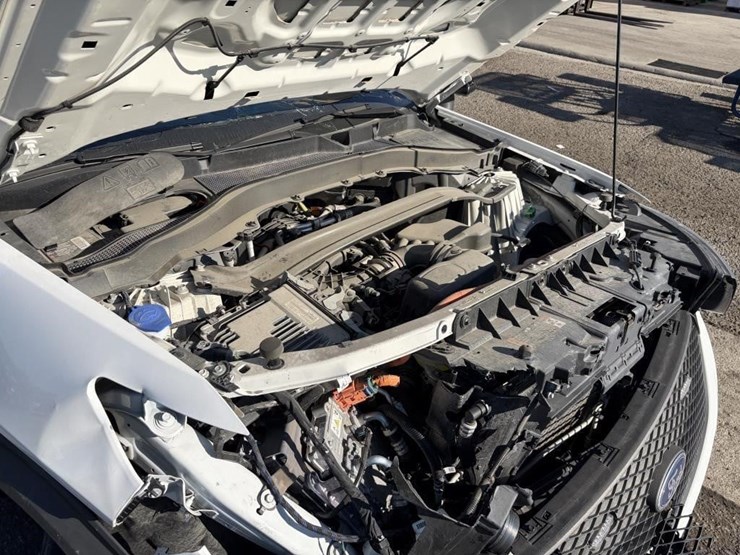 2022-ford-explorer-image-7