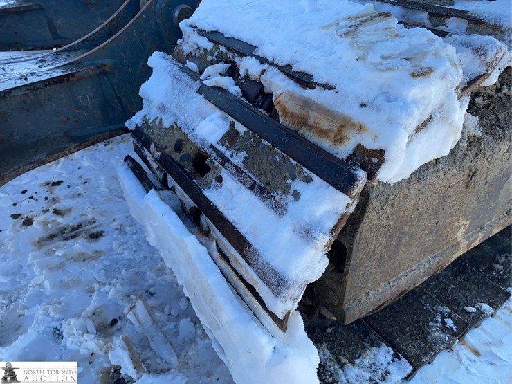 liebherr-r924-image-21