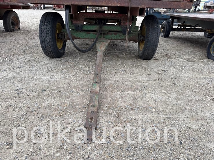 2213---(7)-front-weights-(sold-x-$)---from-the-larry-polk-estate-image-3