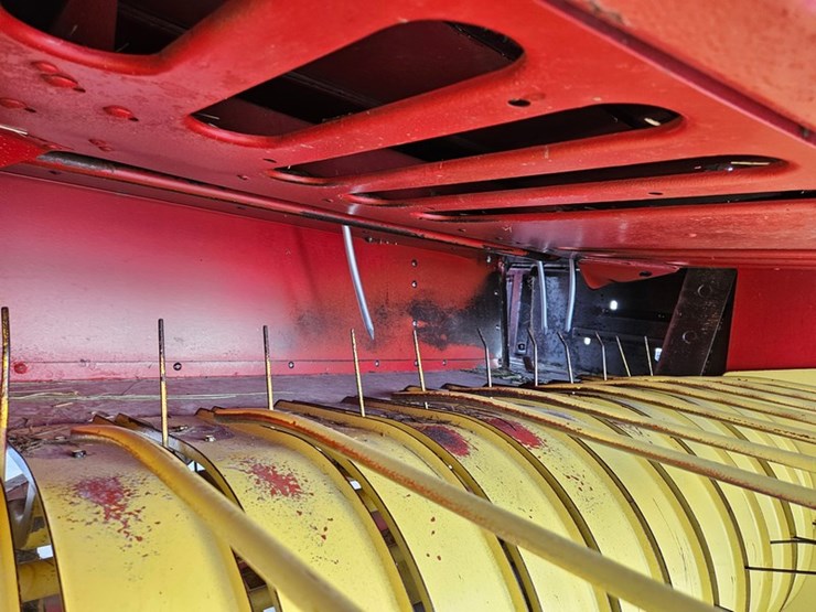 new-holland-268-image-14