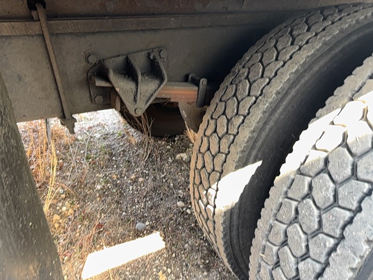 2015-international-durastar-4300-image-9