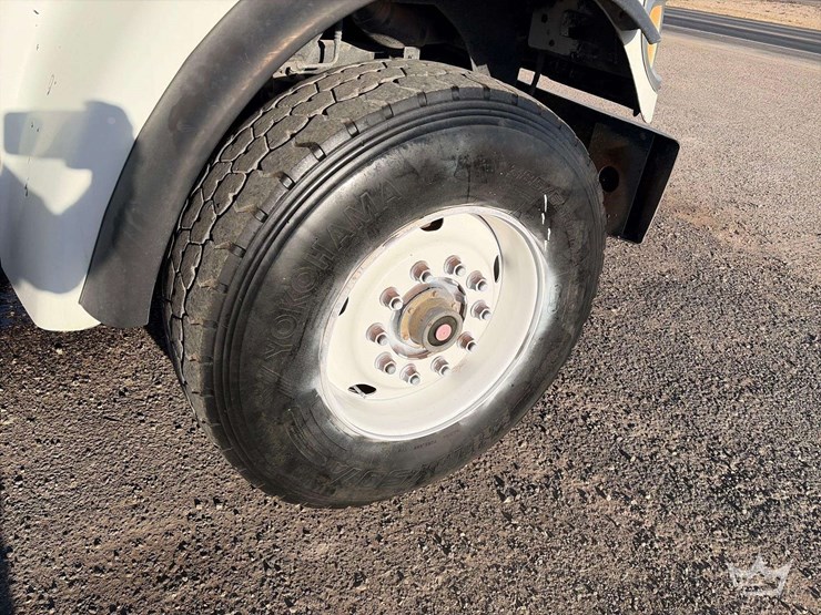 2005-international-5900i-t/a-gardner-denver-kill-truck-image-32