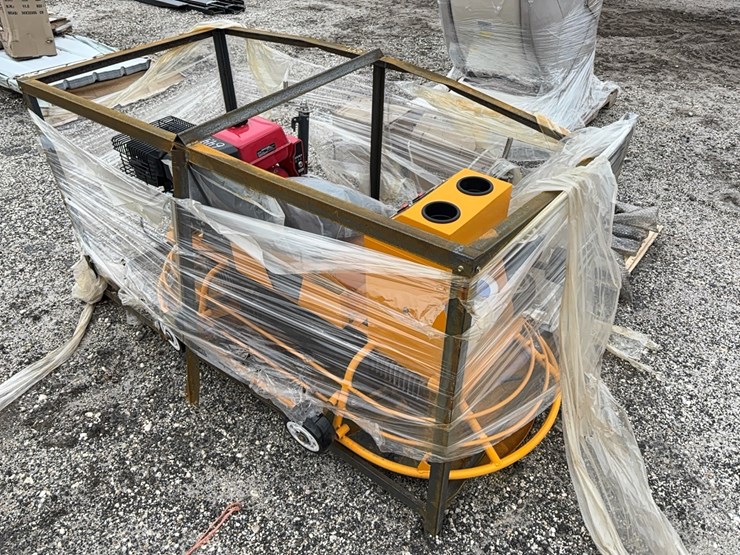 new-mms-ms80r-ride-on-power-trowel-new-support-equipment-image-1