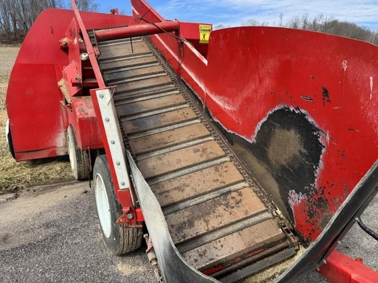 versa-bagger-id900n-silage-bagger---off-site-image-2