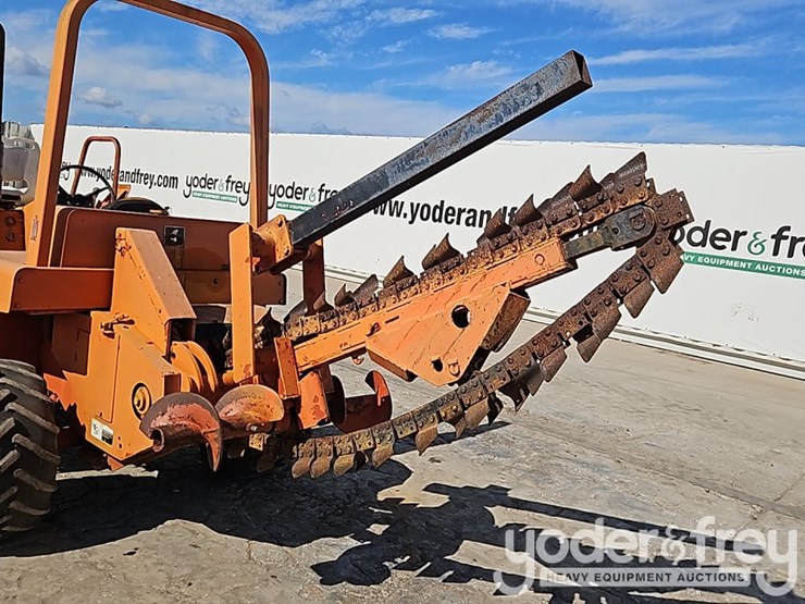ditch-witch-3210-image-17