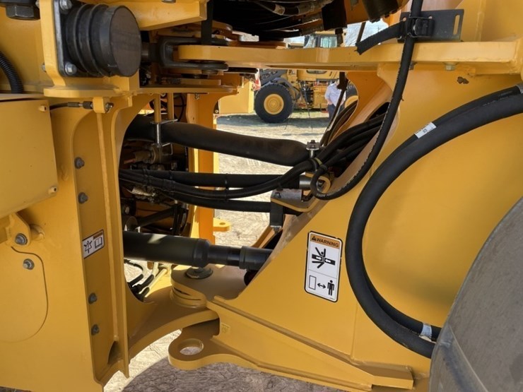 2024-volvo-l70h-image-22