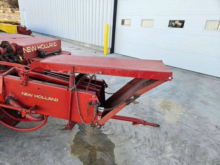 new-holland-268-image-19