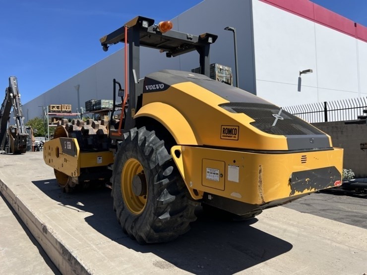 volvo-sd115b-image-3