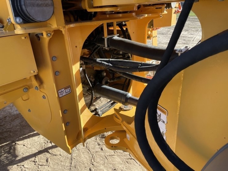 2023-volvo-l70h-image-24