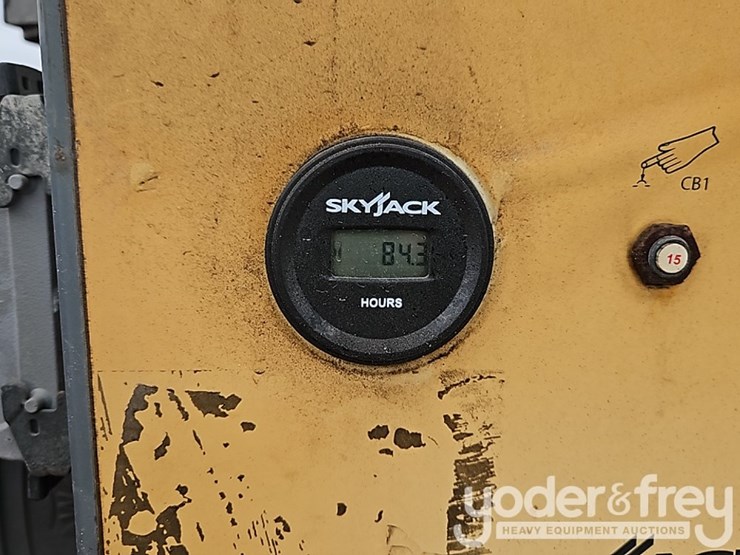 2016-skyjack-sj40t-image-27