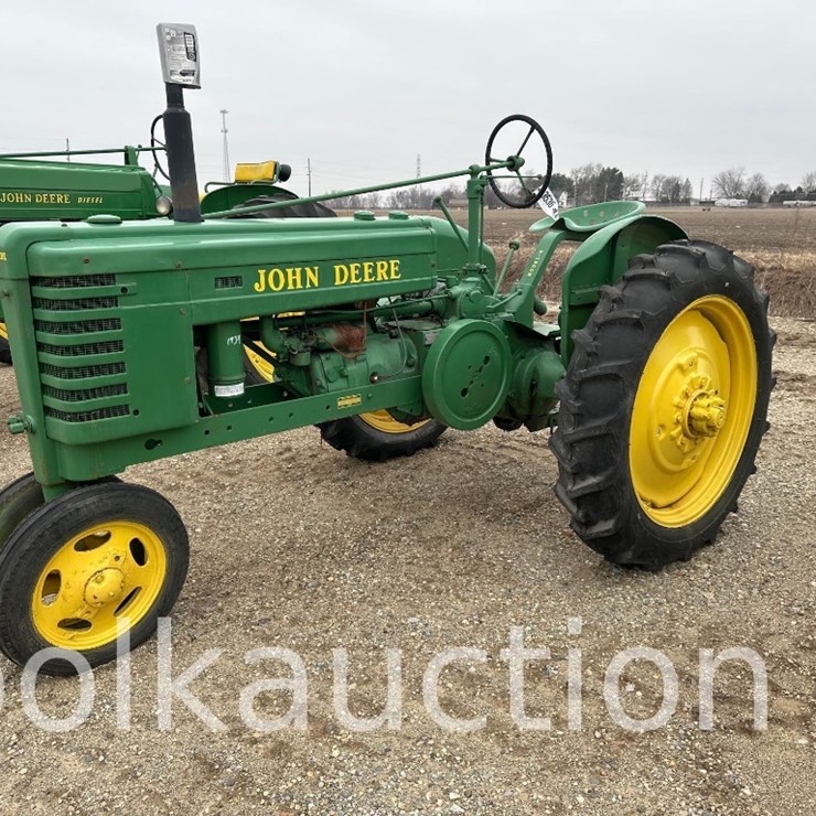 JOHN DEERE H