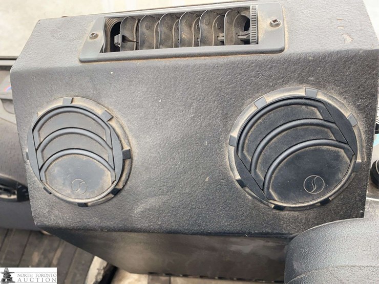 2012-hyster-h70ft-image-17