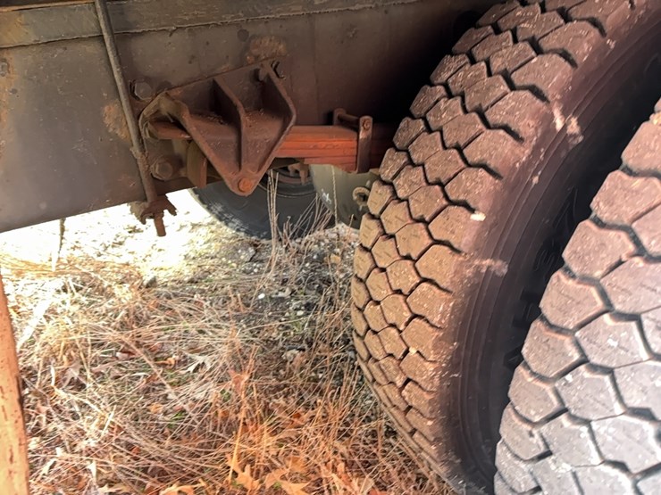 2016-international-durastar-4300-image-9