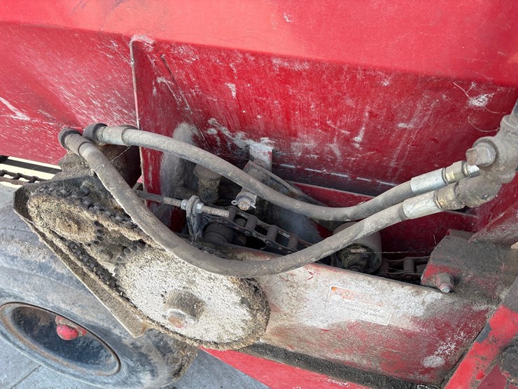 roorda-8ft-x-20ft-rear-unload-silage-wagon-image-45