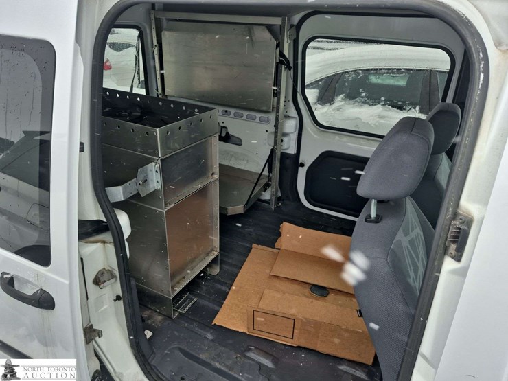 2013-ford-transit-connect-image-20