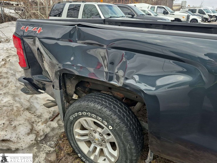 2017-chevrolet-silverado-1500-image-18