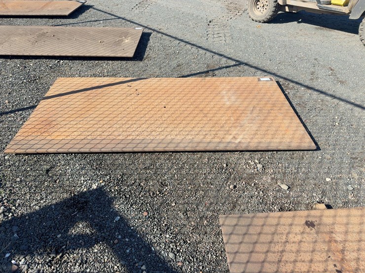 96"-x-48"-steel-road-plate-image-3