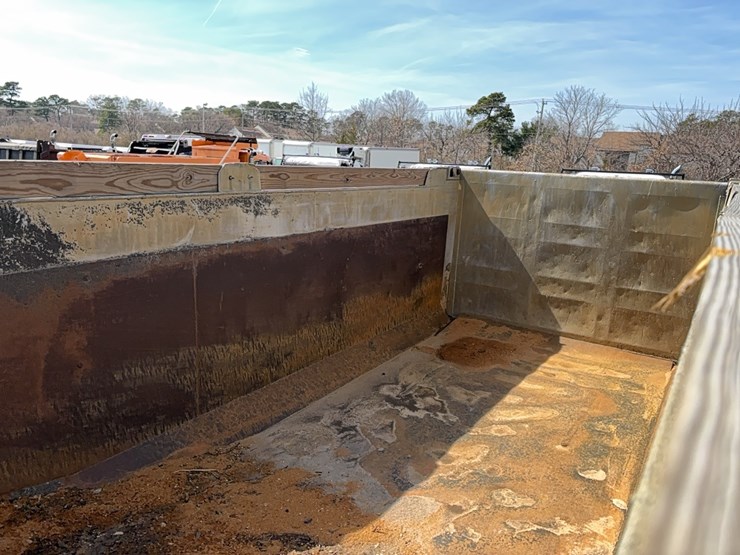 mack-rd688s-image-10