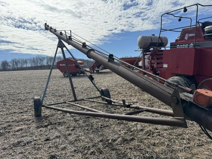 50'-+/--grain-auger-on-transport---off-site-image-4