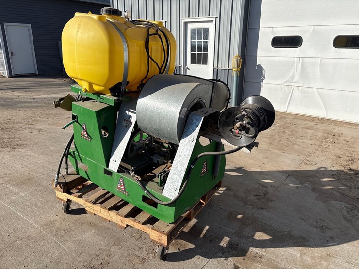 a1-60-gallon-3pt-mist-sprayer--1-owner-image-1