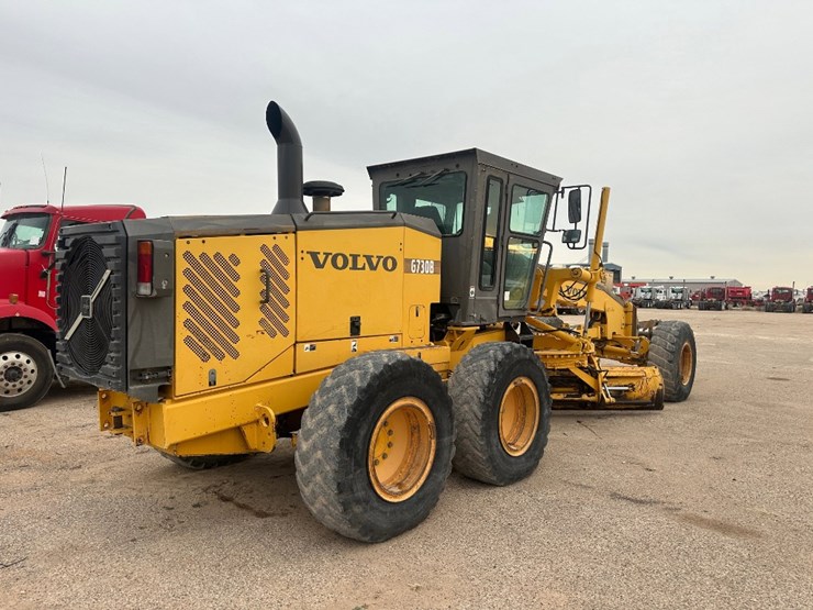 2007-volvo-g720b-image-4