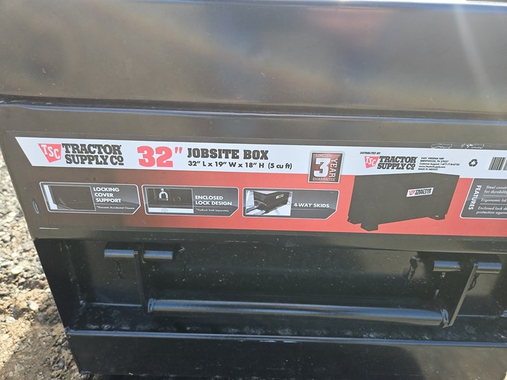 32"-storage-box-image-4